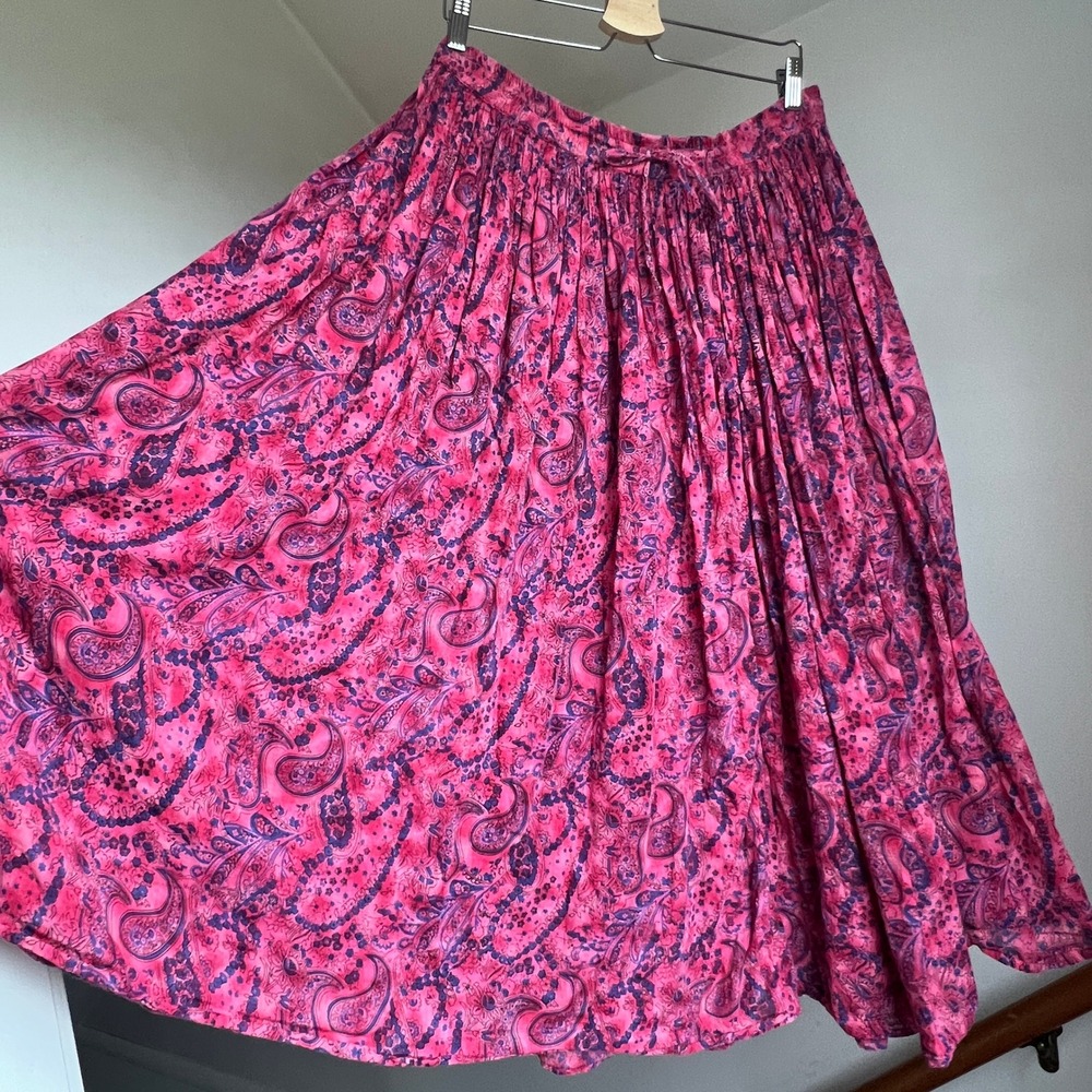 Vintage Boho Midi Skirt Large Pink Purple Paisley Cotton Peasant Flowy